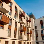 Komfortowy Apartament Z Balkonem