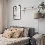 Komfortowy Apartament Z Balkonem